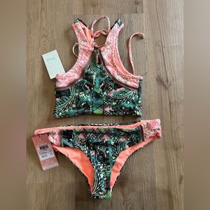 Maaji Reversible Bikini Size M [NWT]